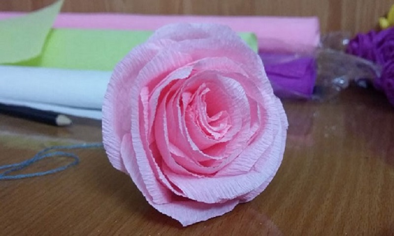 Cách làm hoa bằng giấy cực kỳ đơn giản
